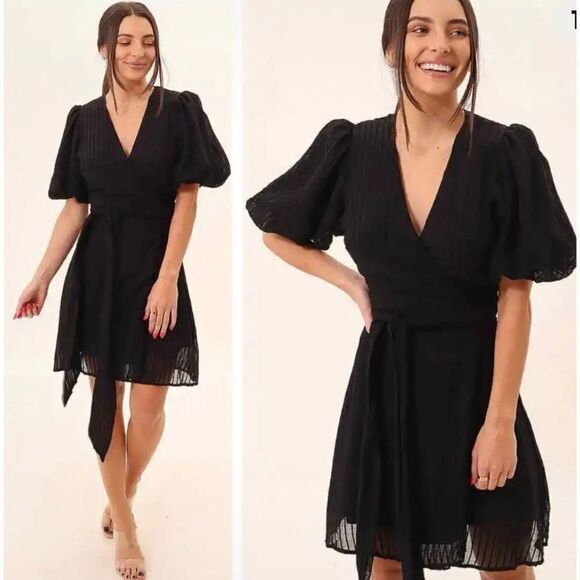 Minkpink Lylah Wrap Mini Dress - Black NWT Size XS - Picture 1 of 9